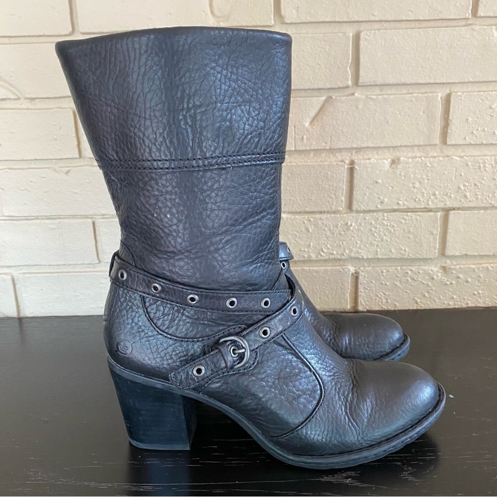 BORN Gilary Wms Size 9 Black Leather Cuffed Mid Calf Biker Boot Side Zip Strap